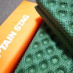 ロゴス(LOGOS)小さくたためるnano座布団と、キャプテンスタッグ(CAPTAIN STAG)FDザブトン、激安折りたたみ座布団の使用感比較レポート!